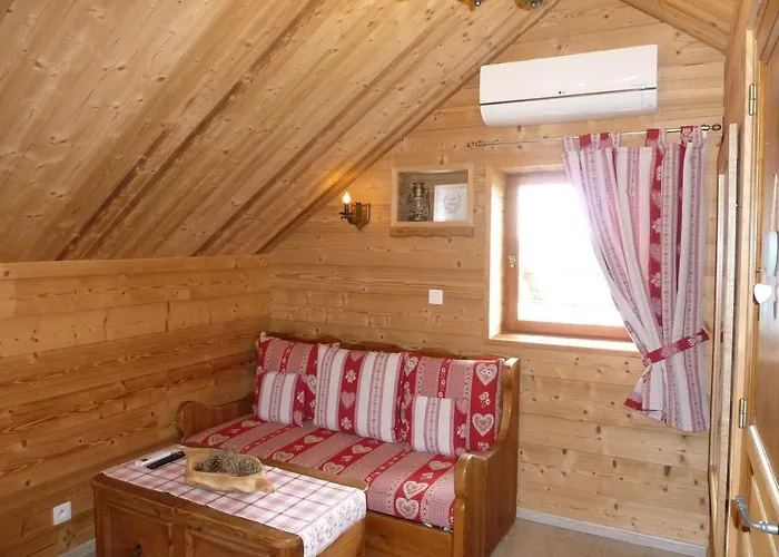 Le Piou Bed & Breakfast 3*