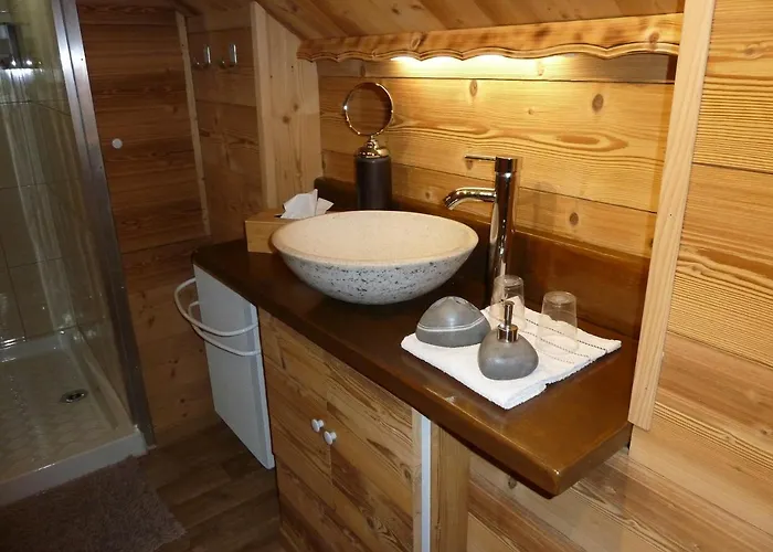 Le Piou Bed & Breakfast 3*
